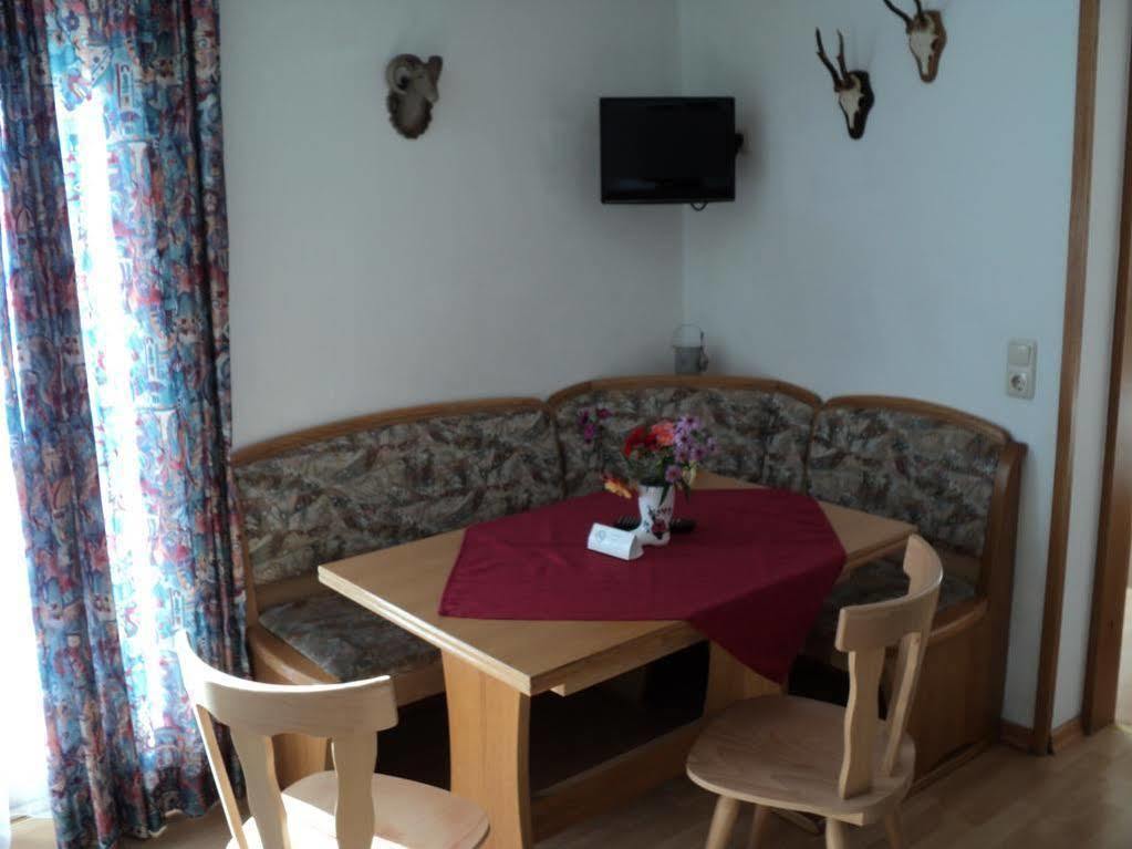 Apartmenthaus Gotthardt Kaprun Exterior foto
